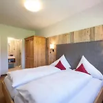 Stadler Lejlighedshotel 3*
