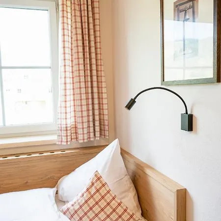 Stadler Aparthotel 3*